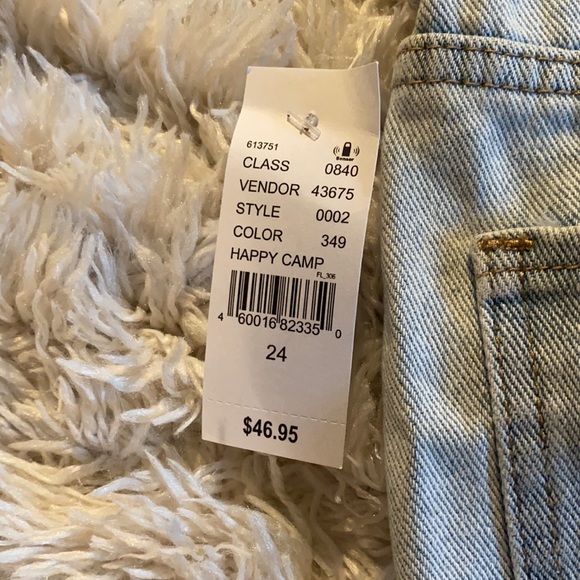 jean skirt - Picture 3 of 3